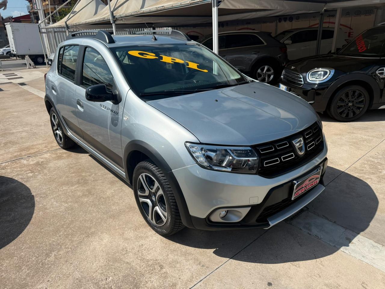 Dacia Sandero Stepway 1.0 TCe 100CV ECO-G 15th Anniversary