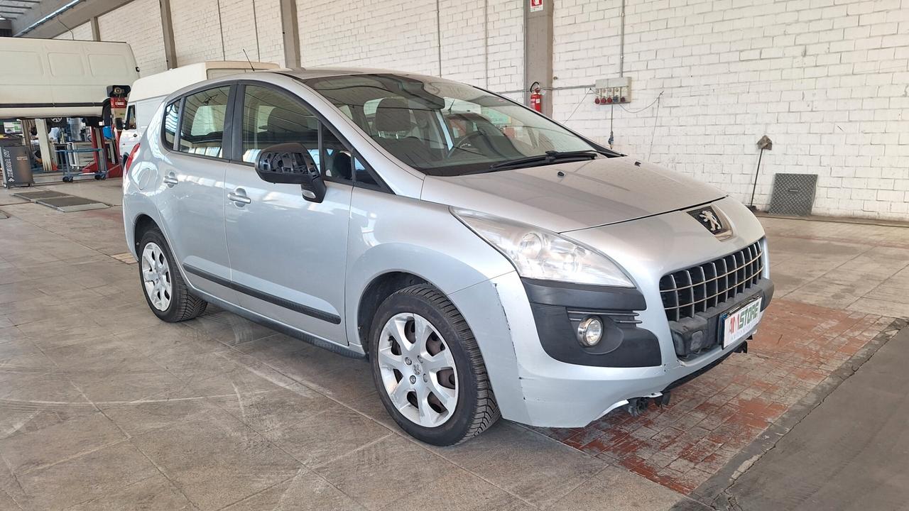 Peugeot 3008 1.6 HDi 115CV Business