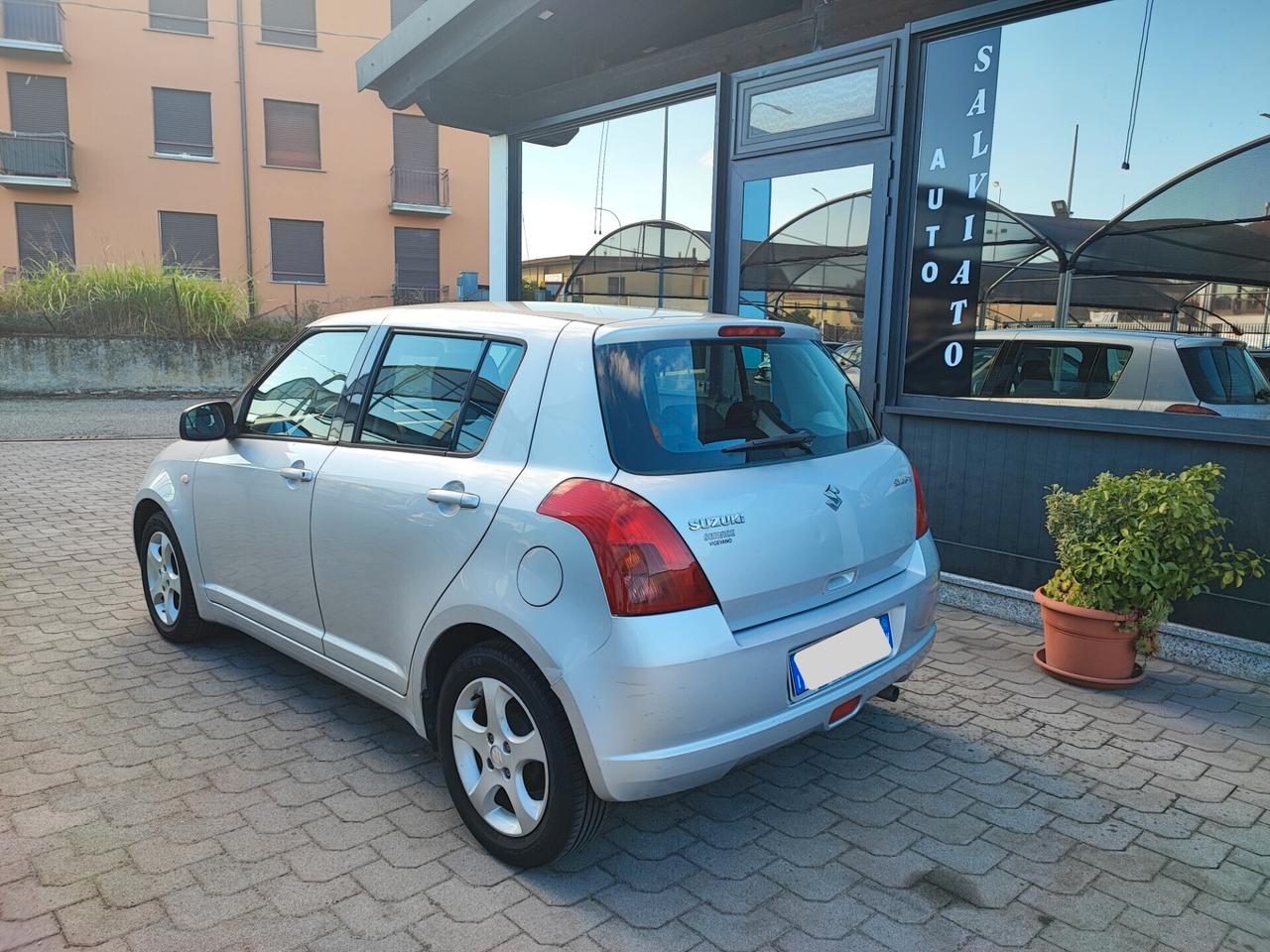 Suzuki Swift 1.3 5p. GL uni-pro