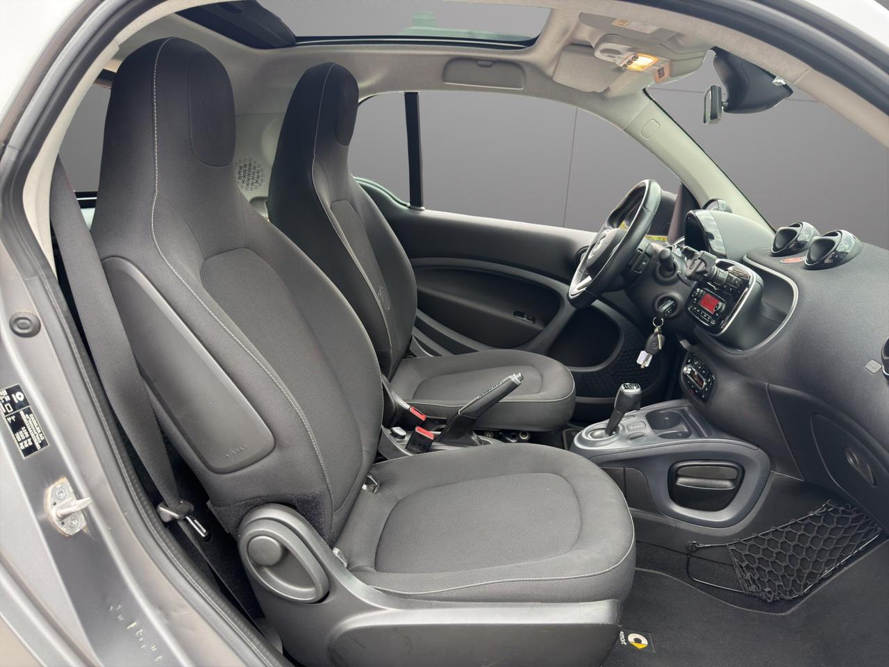 smart forTwo Allestimento BRABUS - Unipro - Promo Finanziamento - Tetto panoramico - LED
