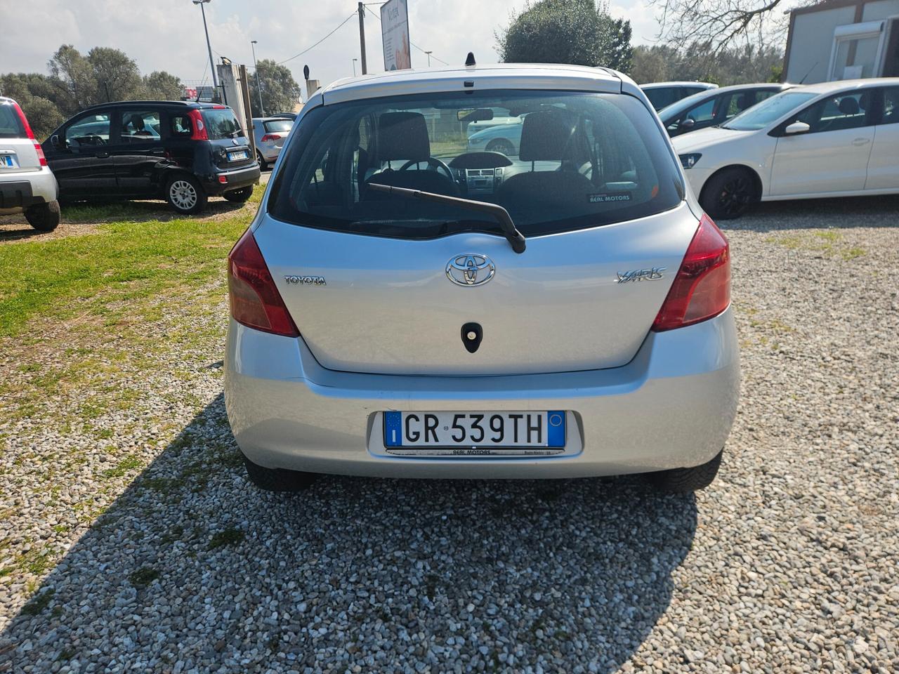 Toyota Yaris 1.0 5 porte Sol