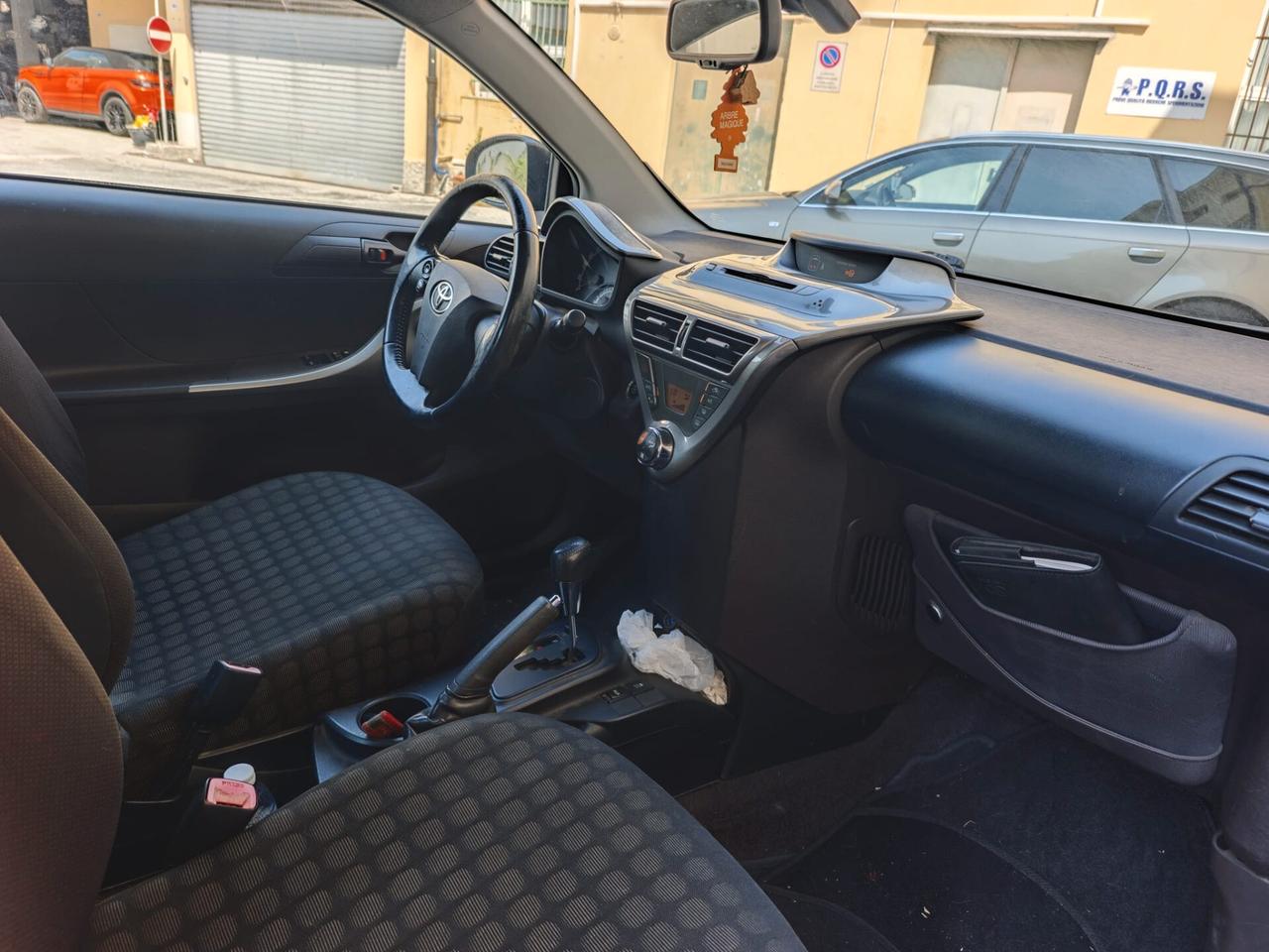 Toyota iQ 1.0 Multidrive Versione Lancio-2009
