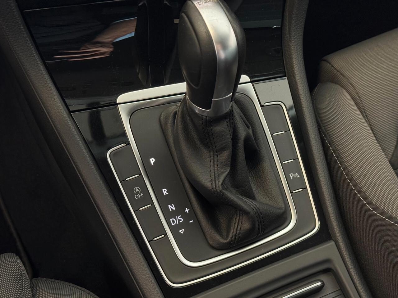 VOLKSWAGEN GOLF 2.0cc 150CV TDI DSG