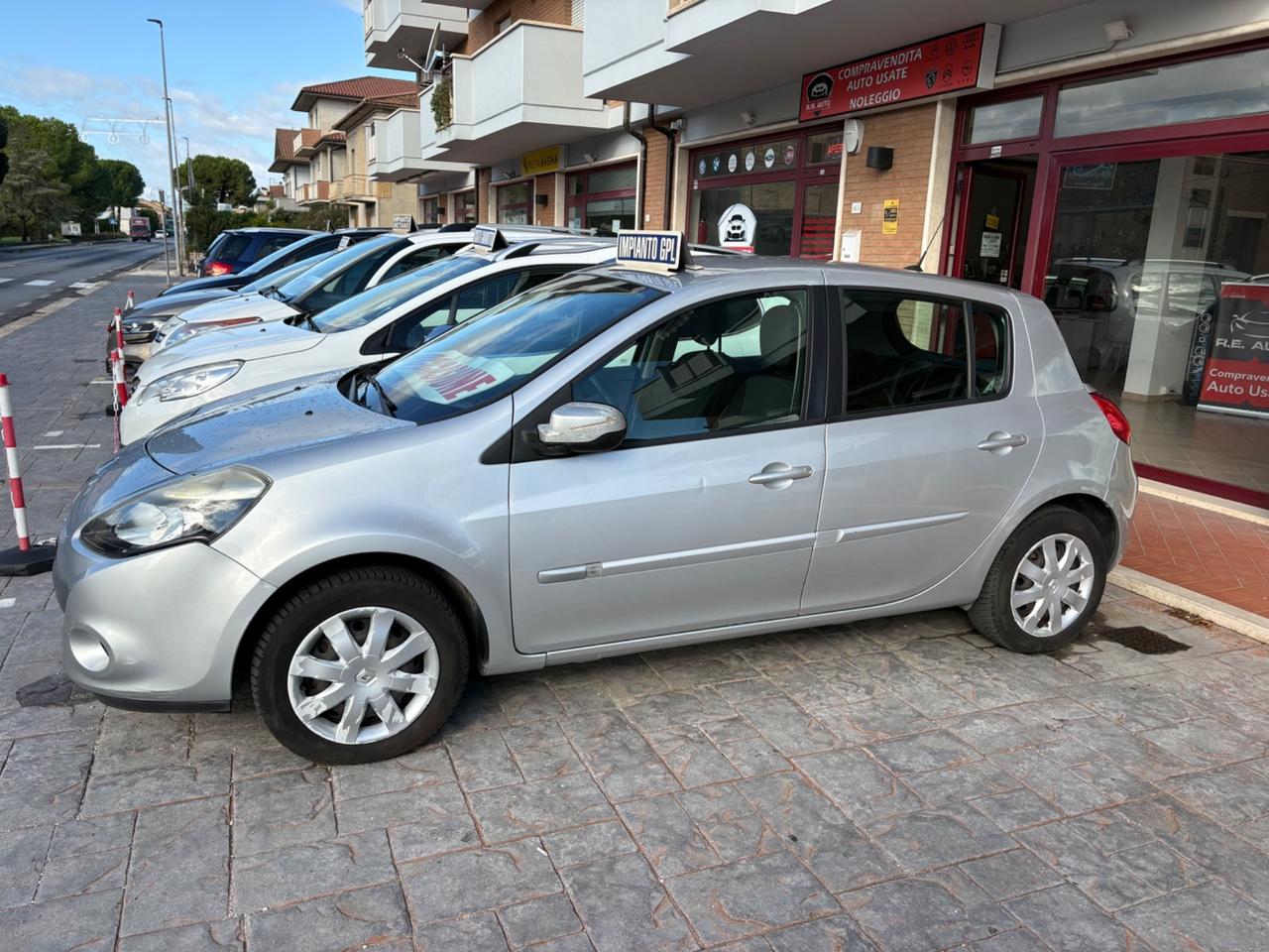 Renault Clio 1.2 16V 5 porte GPL Dynamique