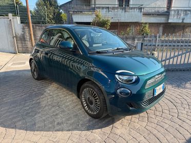 Fiat 500 500e Berlina 42 kWh Icon