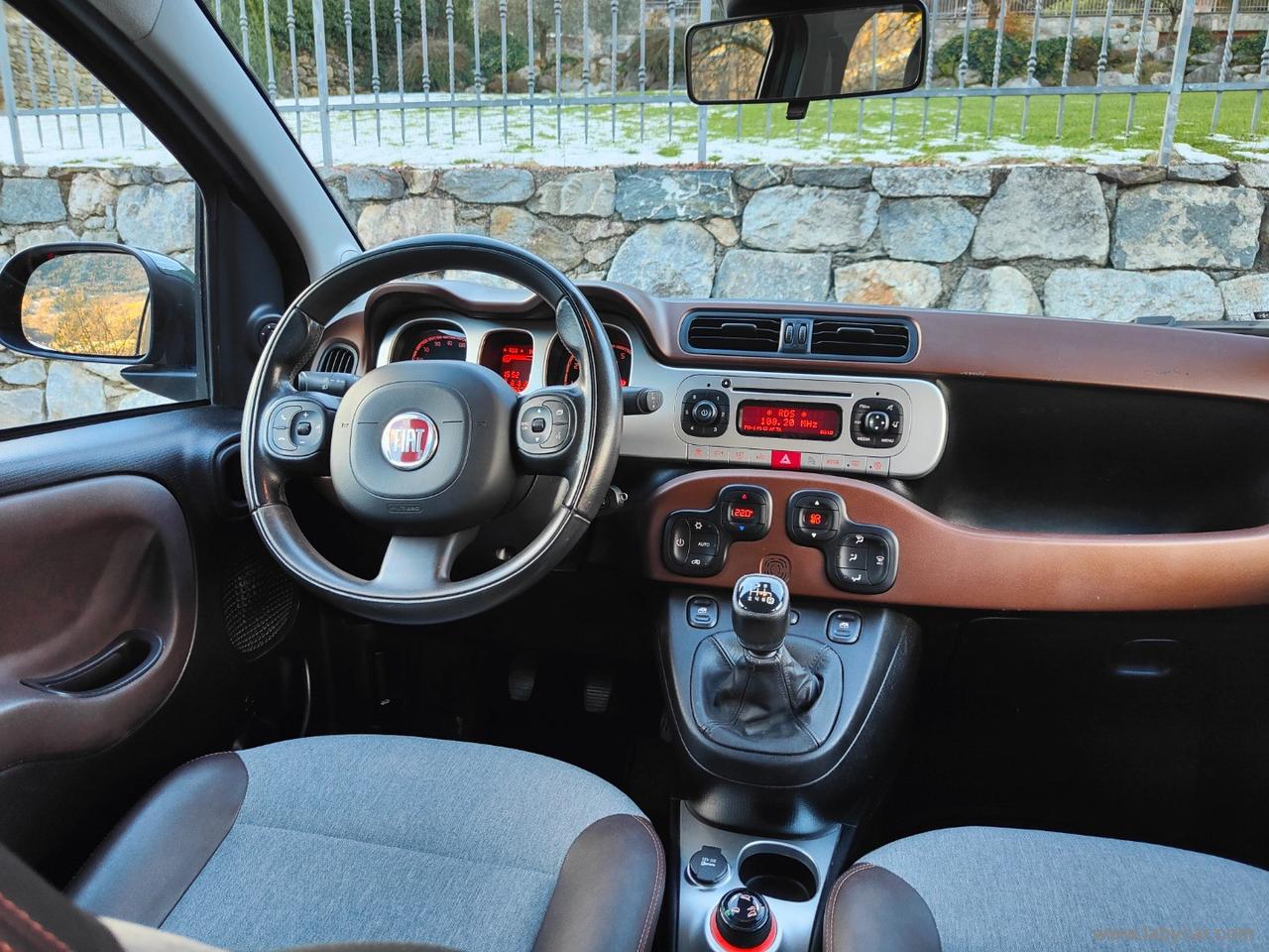 FIAT Panda Cross 4x4 GANCIO TRAINO