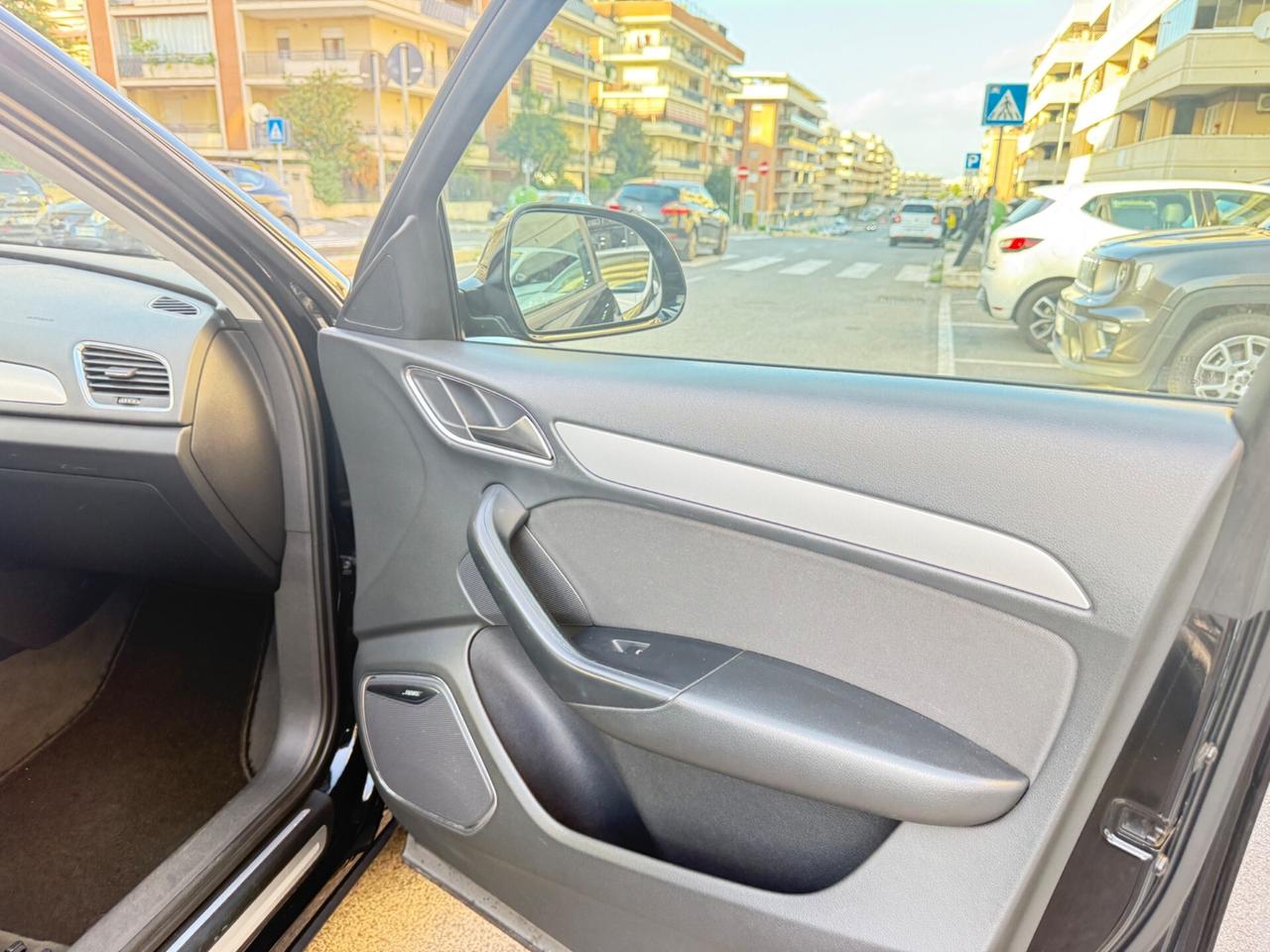 Audi Q3 2.0 TDI 150 CV quattro S tronic Sport LED TETTO APRIBILE PDC BLUETOOTH CERCHI 17 NAVI 4X4