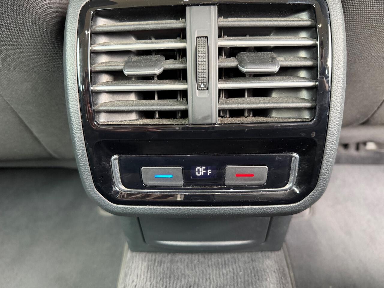 Volkswagen Passat Variant 1.6 TDI Trendline BlueMotion Technology