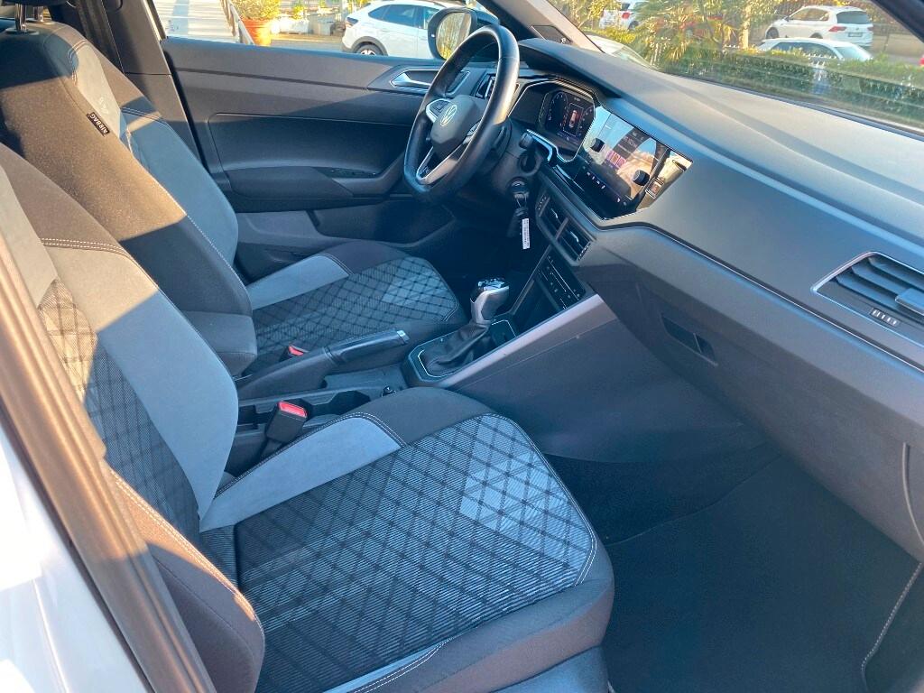 VOLKSWAGEN Taigo Taigo 1.0 TSI 110 CV DSG R-Line
