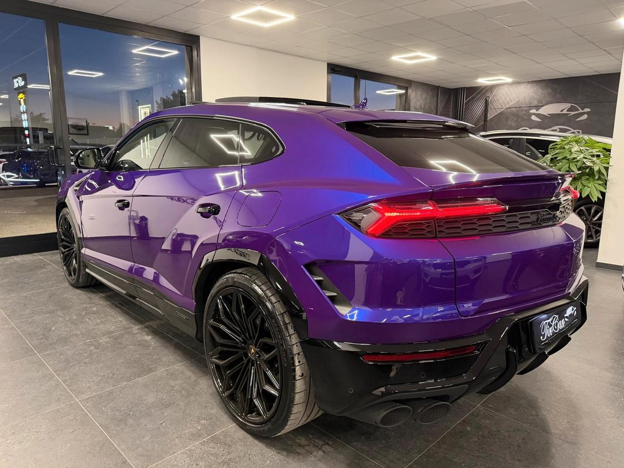 LAMBORGHINI URUS SE 4.0 V8 PHEV 620CV TETTO PELLE NAVI ANNO 2025