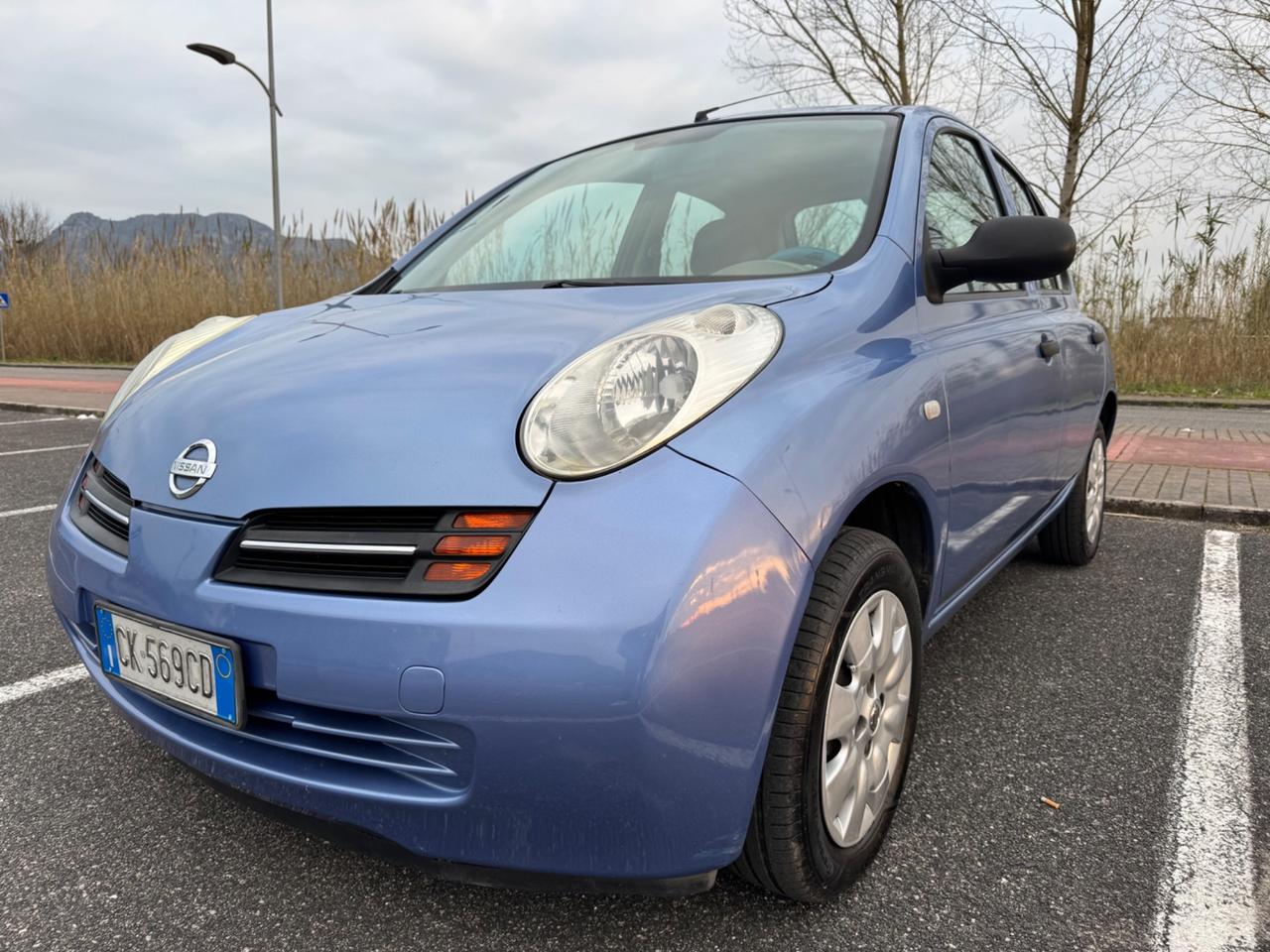 Nissan Micra 1.0 16V 5 porte Visia