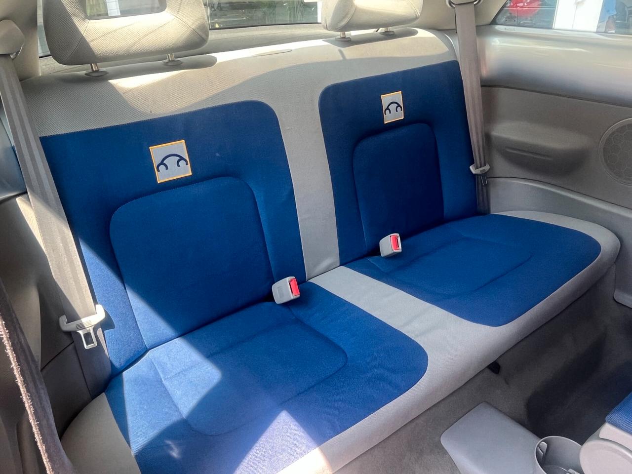 VOLKSWAGEN NEW BEETLE 1.9 TDI EN VOGUE OK NEOPATENTATI