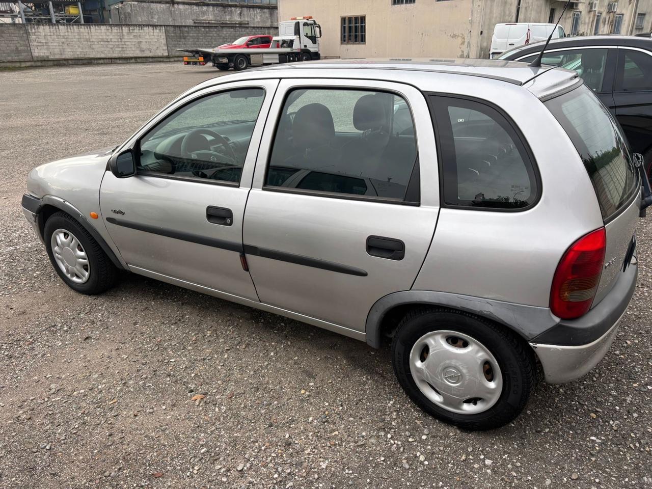 Opel Corsa 1.0i 12V cat 5 porte GPL