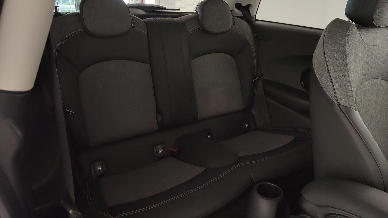 MINI Mini F56 2021 Full Electric - Mini 3p Cooper SE Yours auto