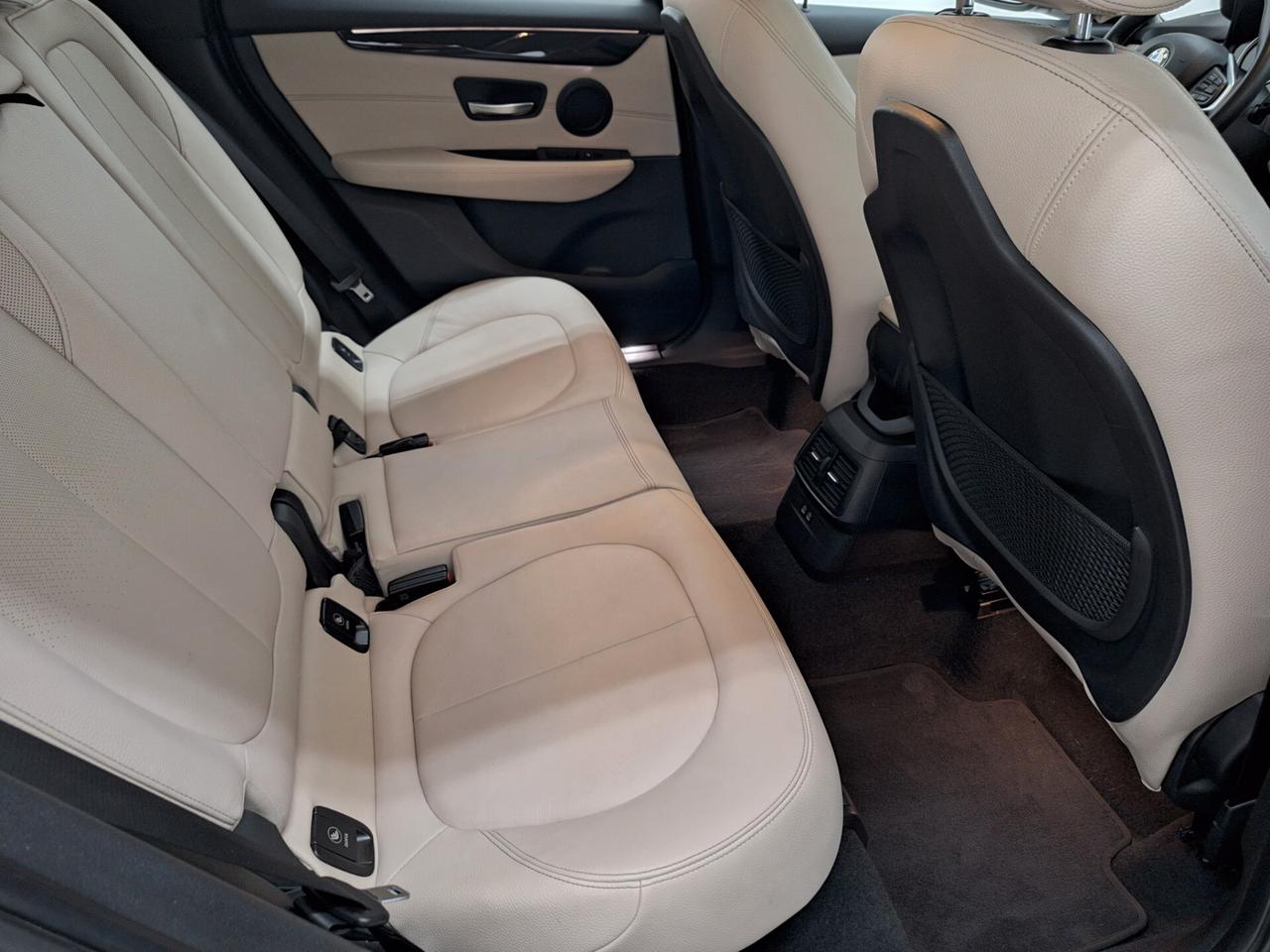 Bmw Serie 2 Active Tourer 218d 150cv Luxury