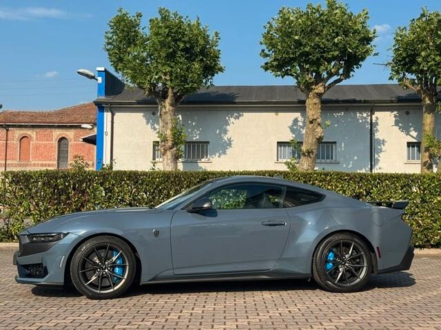 Ford Mustang Fastback 5.0 V8 Dark Horse