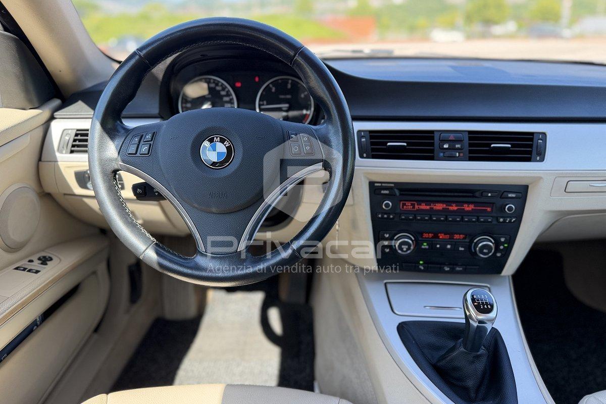 BMW 320d xDrive cat Coupé Futura