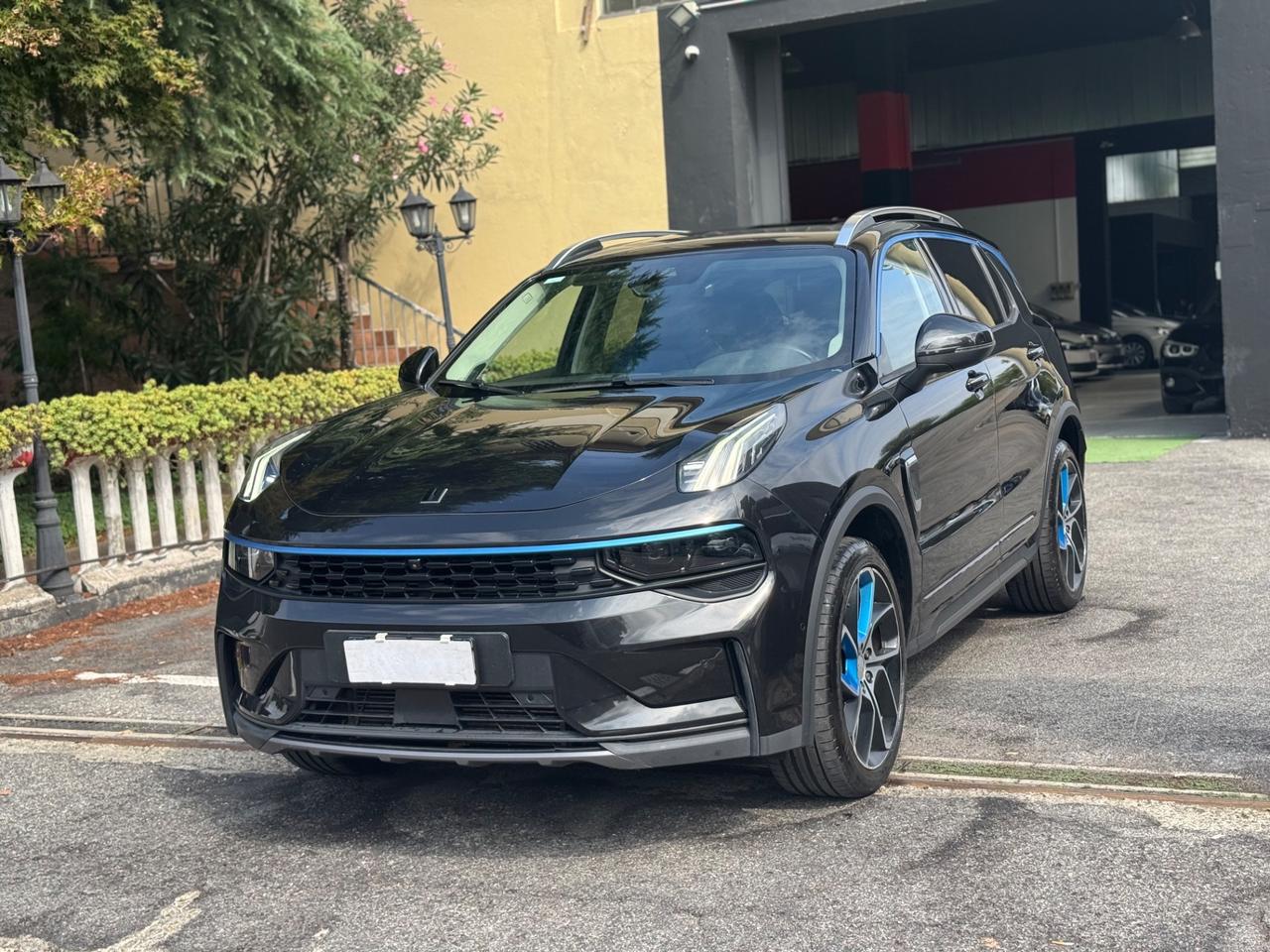Lynk&co 01 PHEV (192 kw)