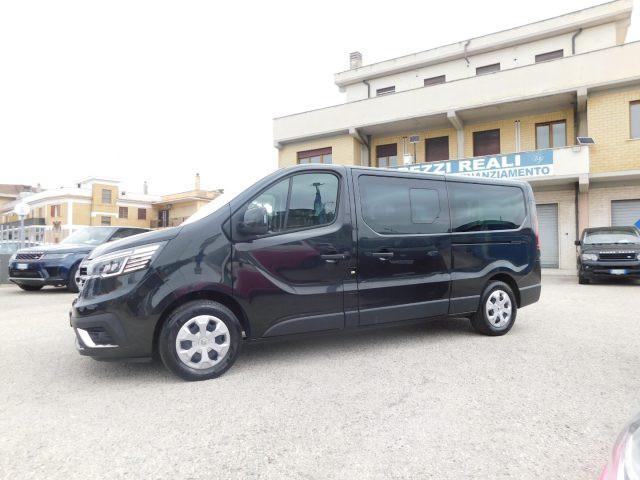 RENAULT Trafic Passenger BluedCi 150CV PL-TN Intens