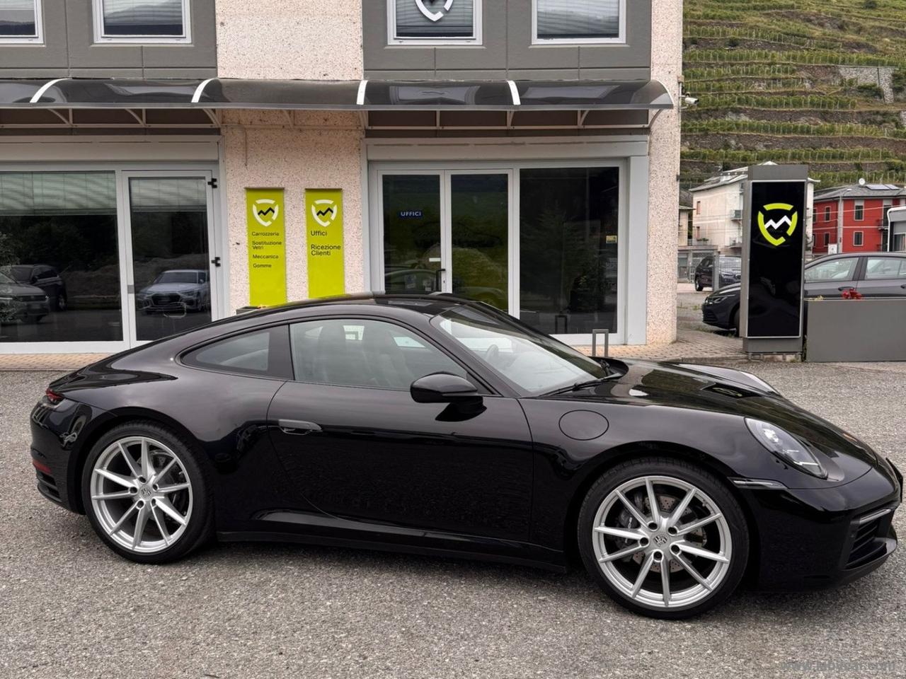 PORSCHE 911 Carrera 992 PREZZO RIBASSATO SPORT CRONO