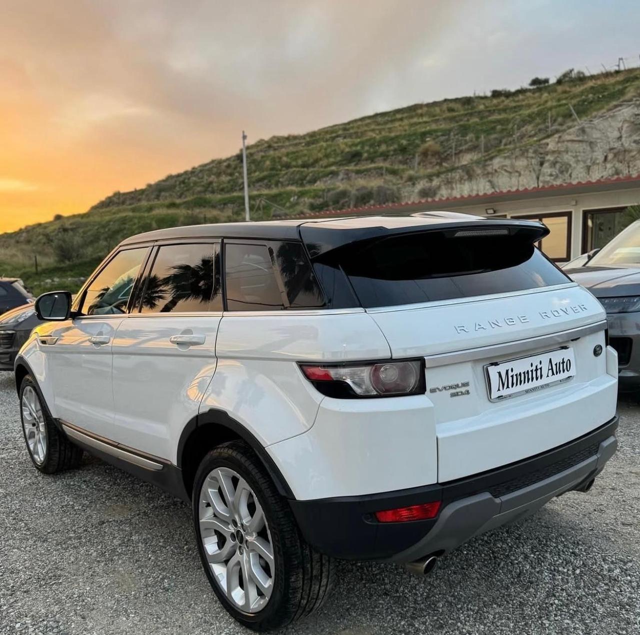 Land Rover Range Rover Evoque Range Rover Evoque 2.2 Sd4 5p. Prestige