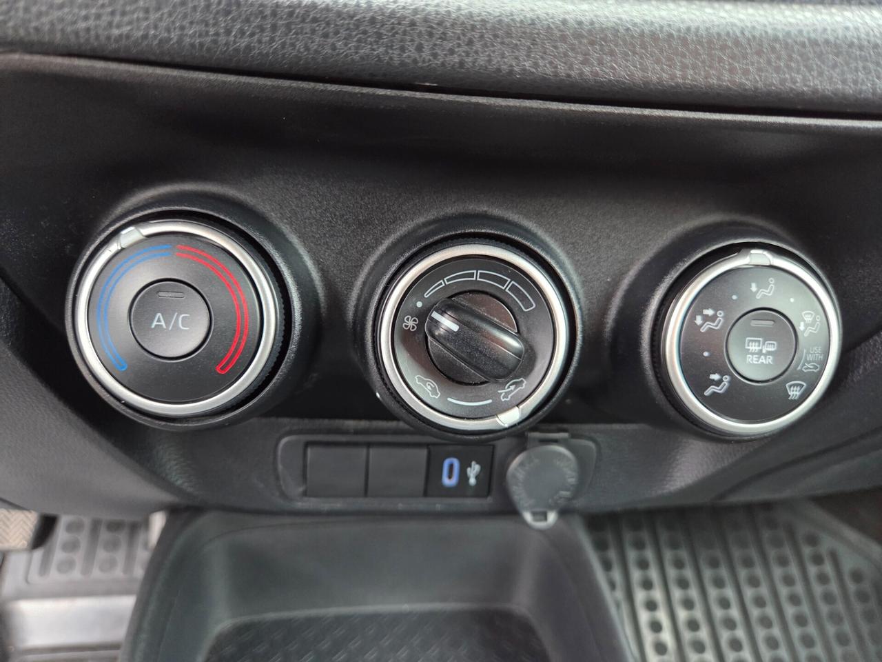 Toyota Aygo X 1.0 VVT-i 72 CV 5 porte Lounge S-CVT