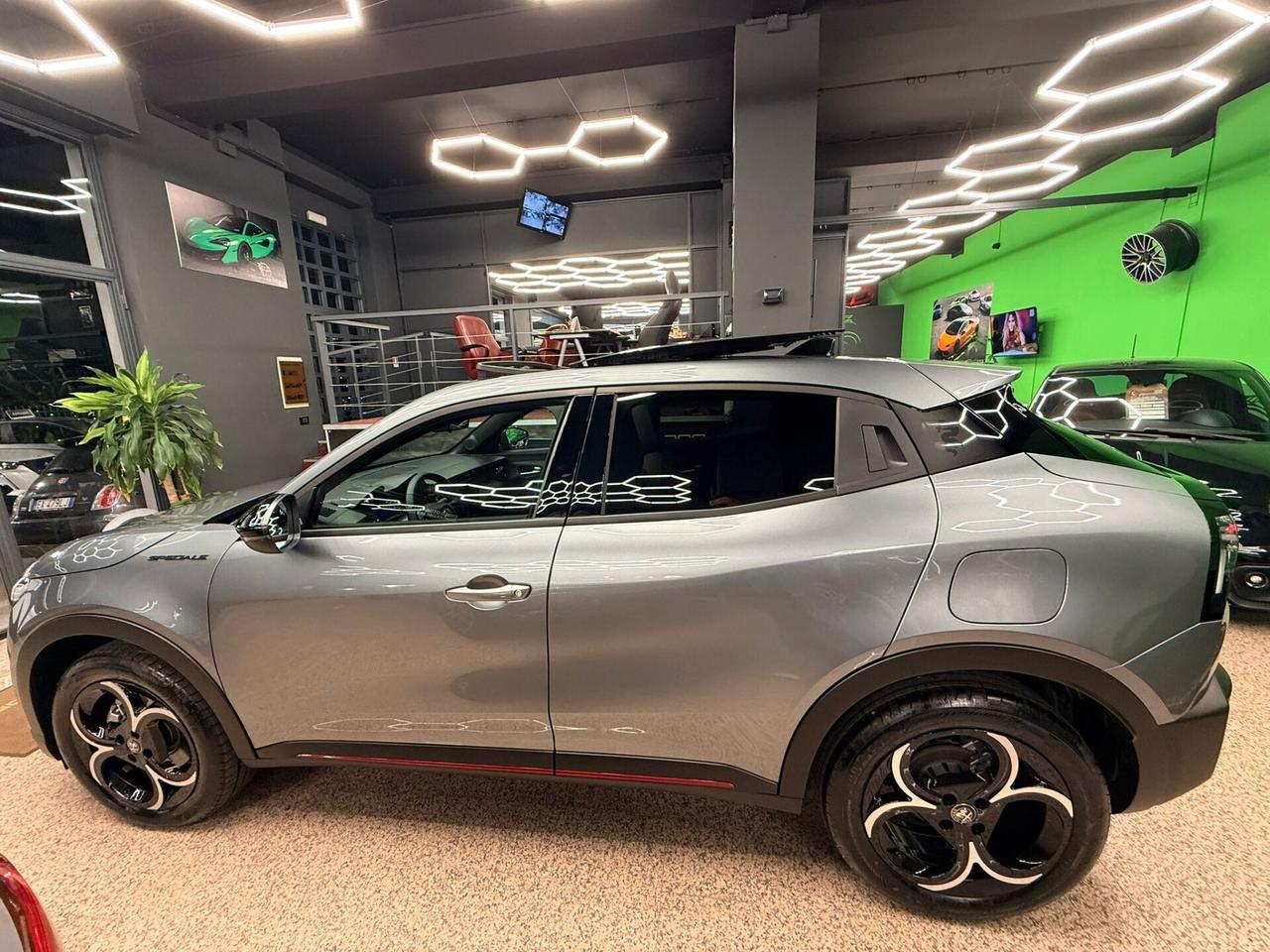 Alfa Romeo Junior 1.2 145 CV Hybrid eDCT6 Speciale