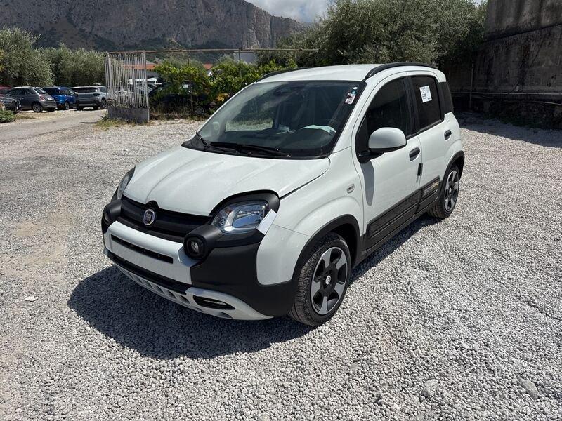 FIAT Panda 1.0 FireFly S&S Hybrid Pandina