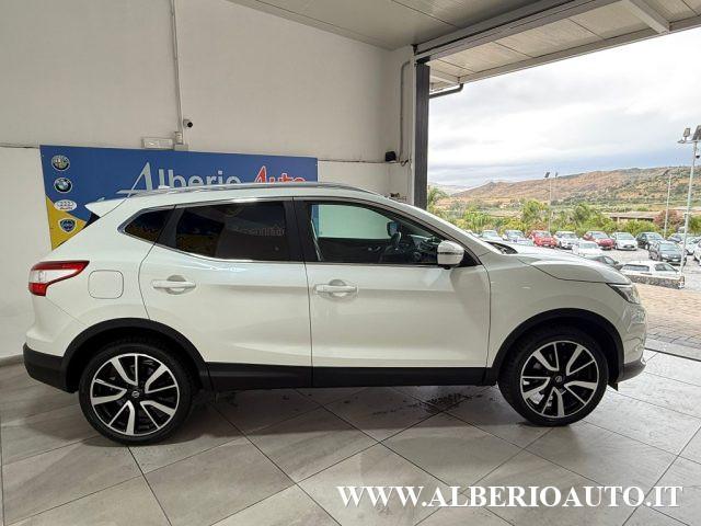 NISSAN Qashqai 1.5 dCi Tekna 360