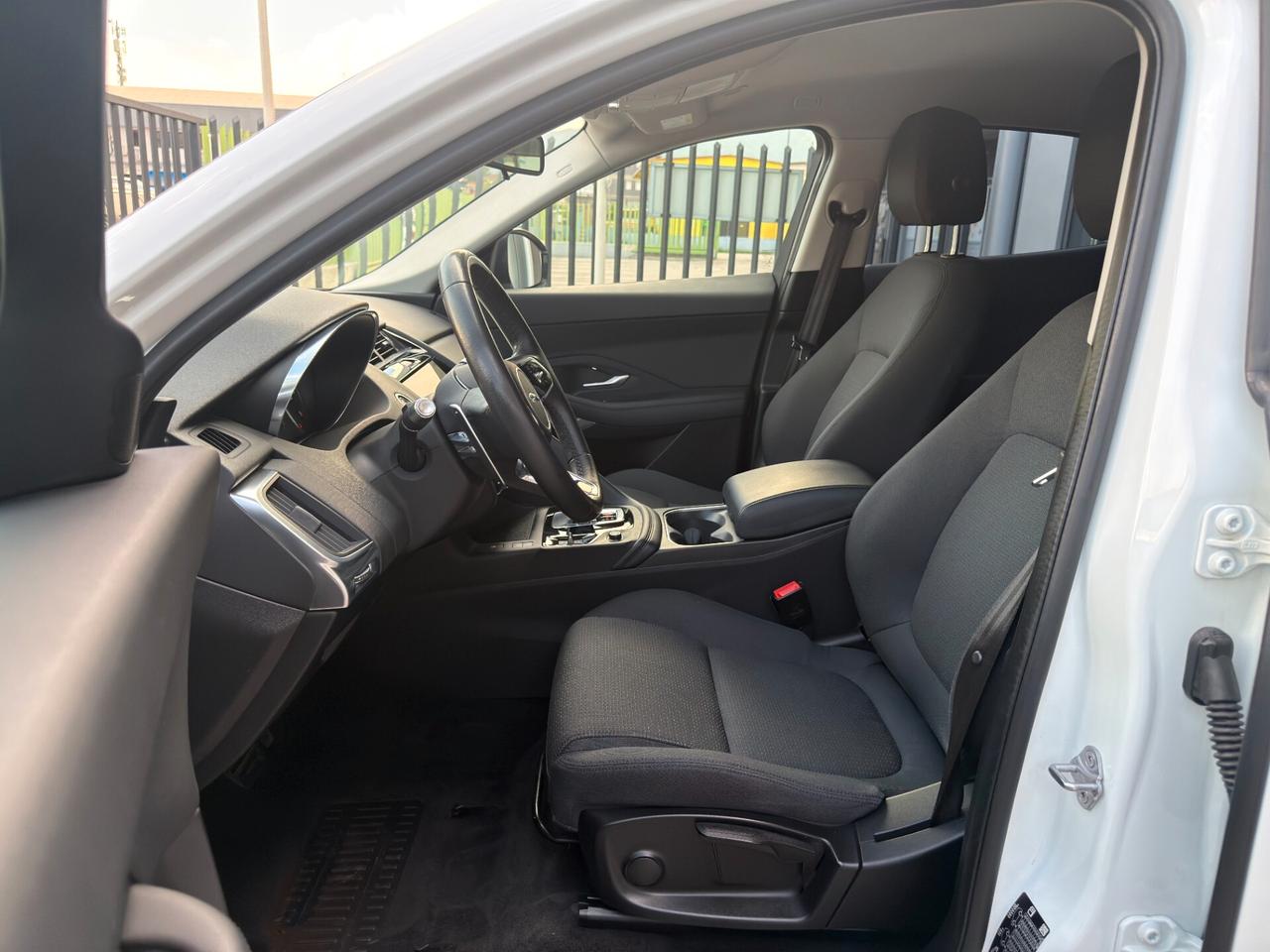 Jaguar E-Pace 2.0D I4 163 CV AWD Auto SE