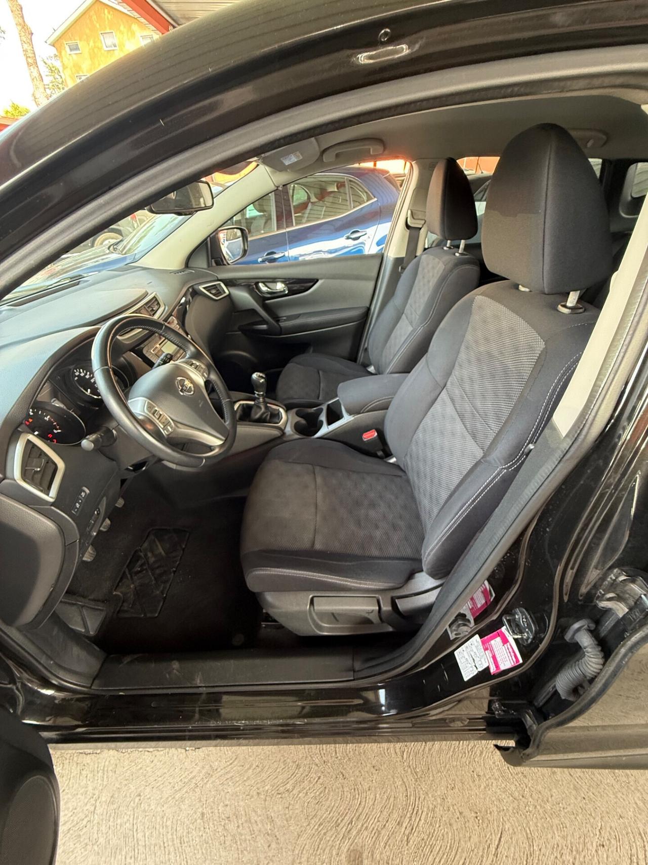 Qashqai 1.5 dCi Tekna-unipro-rate-garanzia