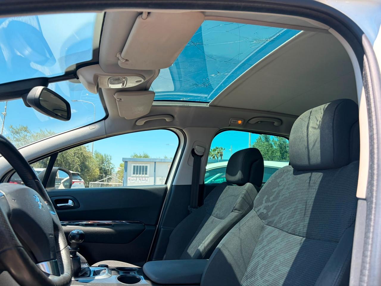 Peugeot 3008 1.6 HDi 115CV Allure ( GRANDINATA )