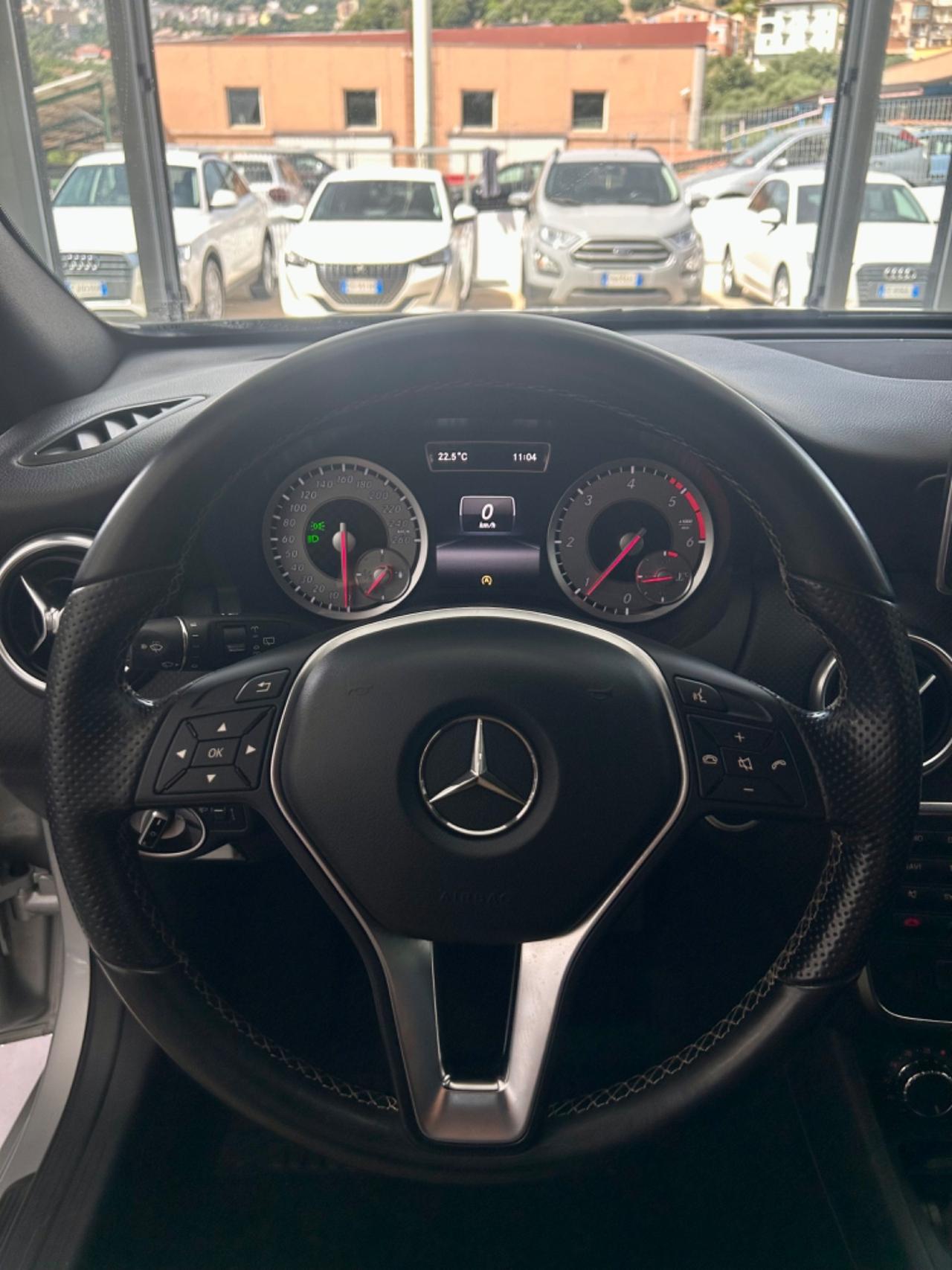 Mercedes CLASSE A 180 d Sport FINANZIABILE