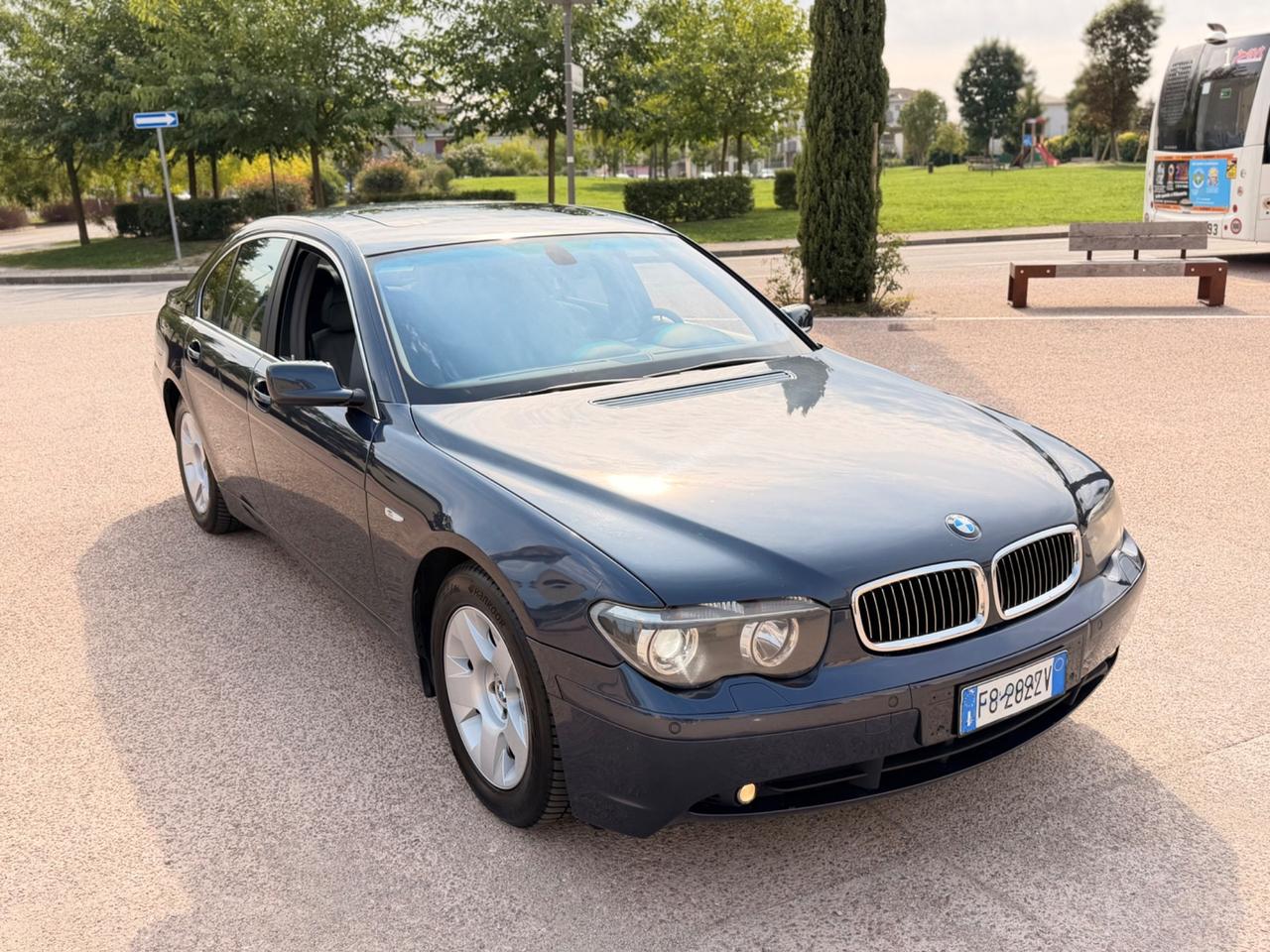 BMW 735I V8 272cv ottime condizioni uniprop. Garanzia 12/24