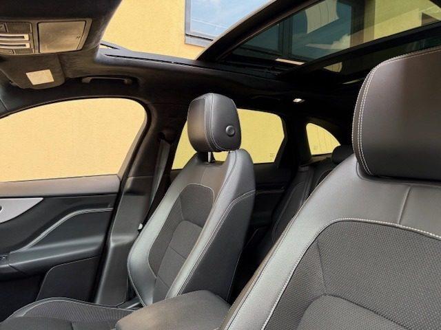 JAGUAR F-Pace 2.0 D 240 CV AWD aut. R-Sport TETTO PANORAMICO