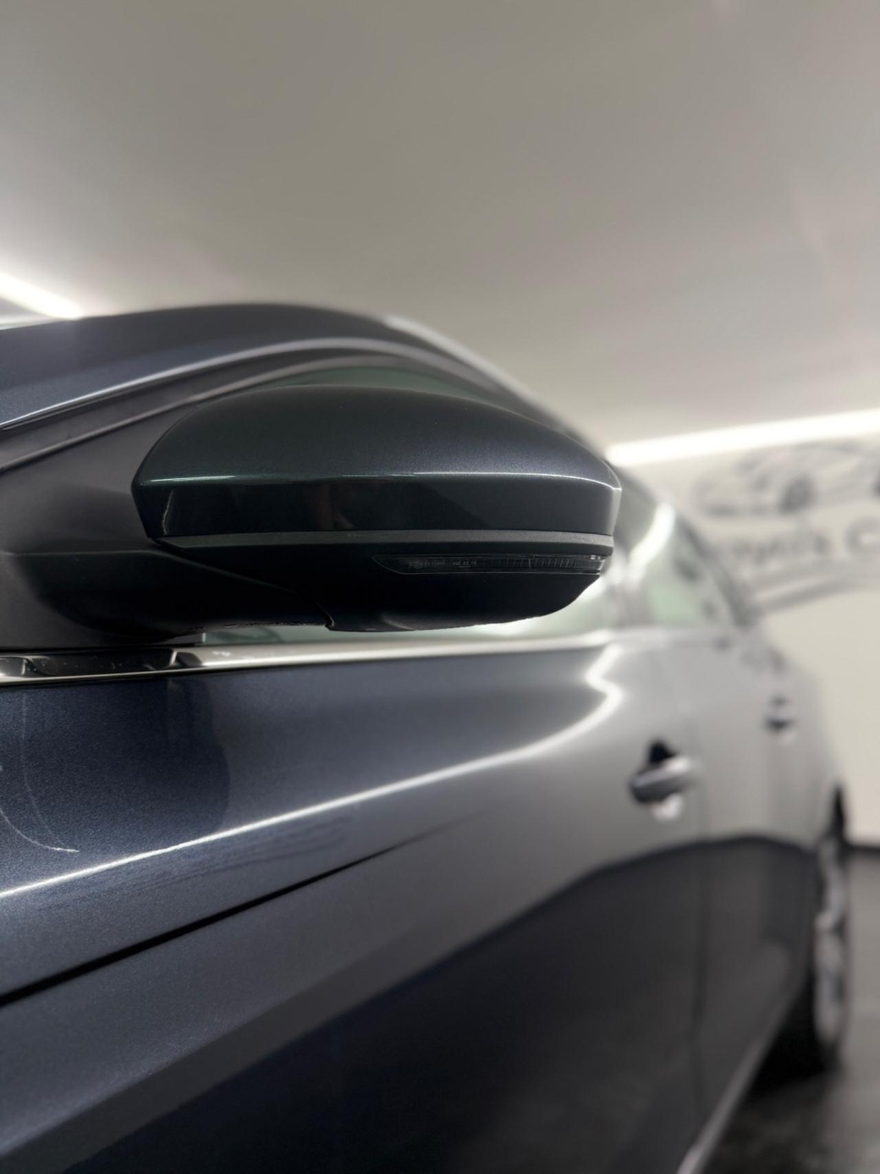 RENAULT MEGANE (anno 2023)