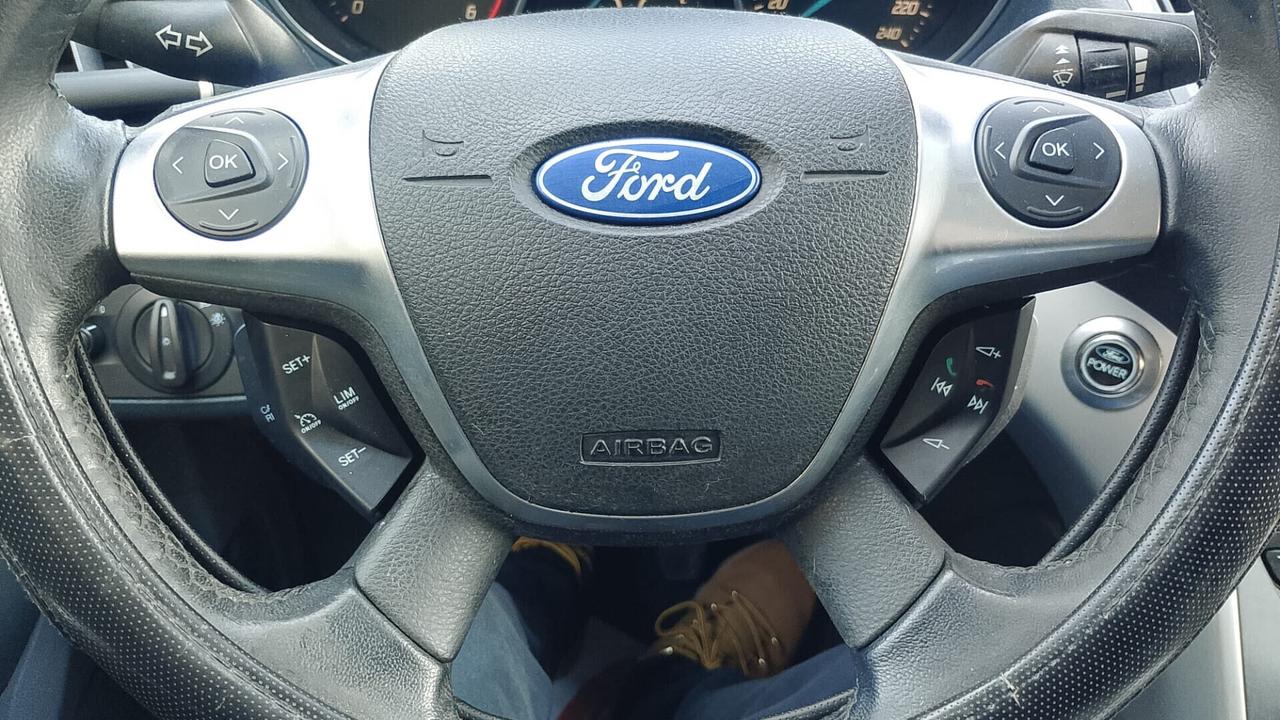 Ford C-Max7 posti 1.6 TDCi 115CV Titanium Business