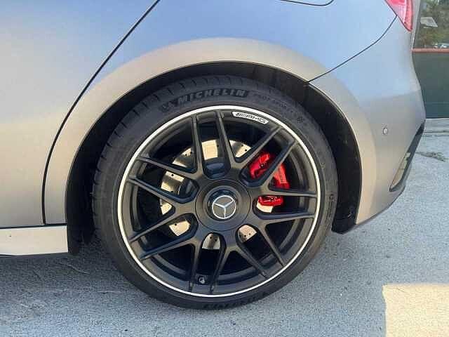 Mercedes-Benz A 45 AMG A 45S AMG 4Matic+ AMG Line Premium