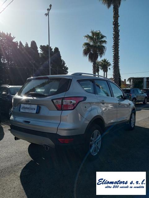 FORD - Kuga - 1.5 TDCI 120CV S&S 2WD P. Tit. Bus.