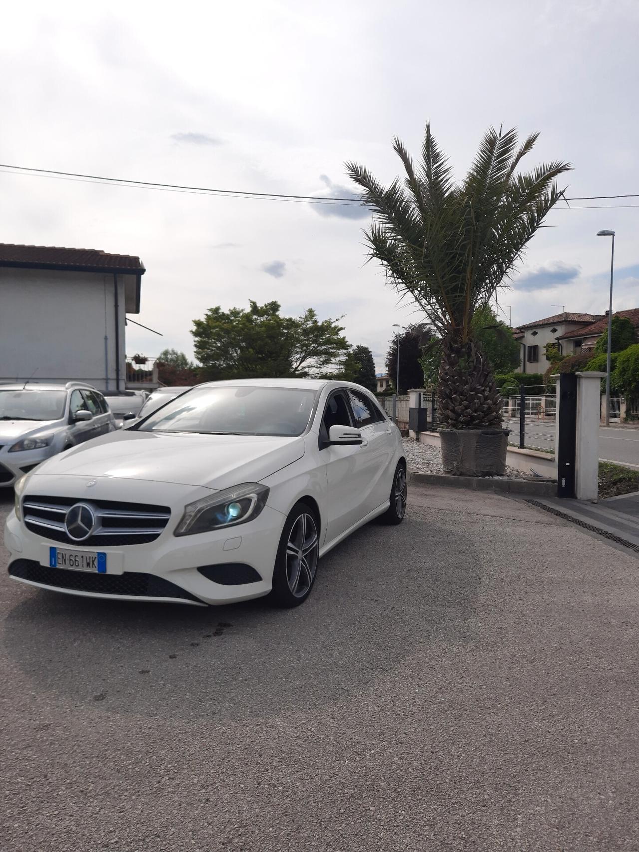 Mercedes-benz A 180 PASS COMPRESO