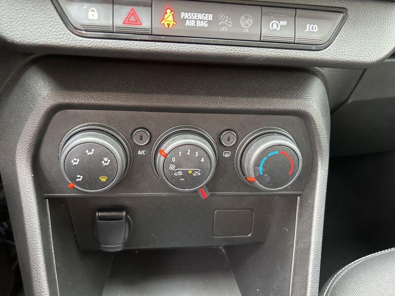 Dacia Sandero Streetway III 2021 Streetway 1.0 tce Comfort Eco-g 100cv 5 marce