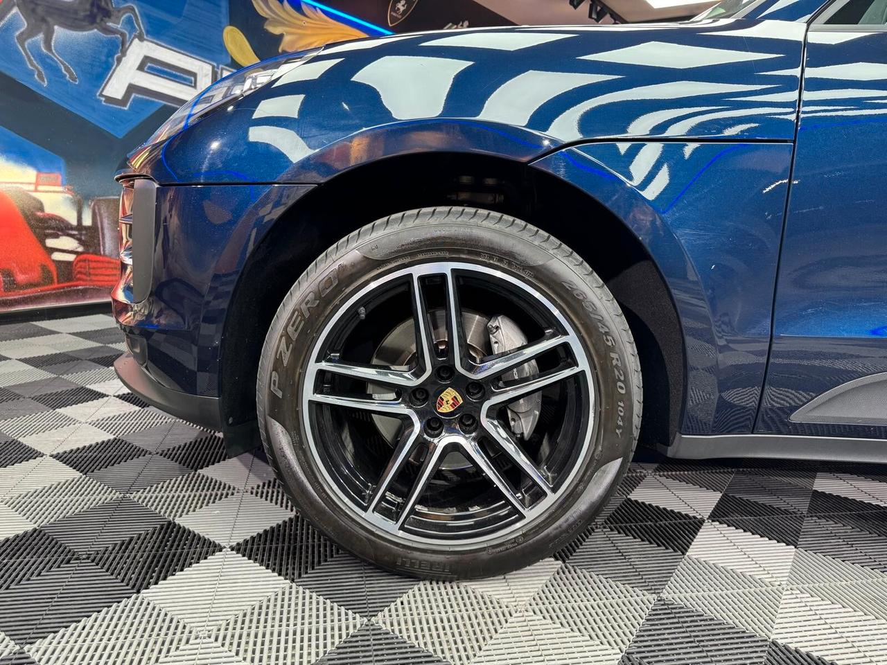 Porsche Macan 2.0 (655)