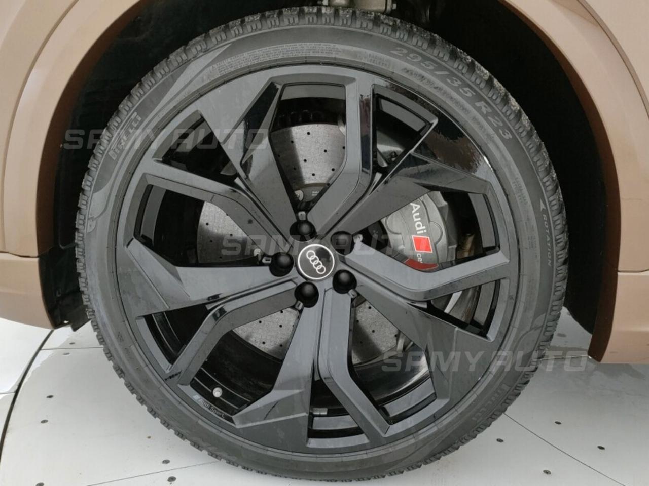 Audi Q8 55 TFSI quattro tiptronic