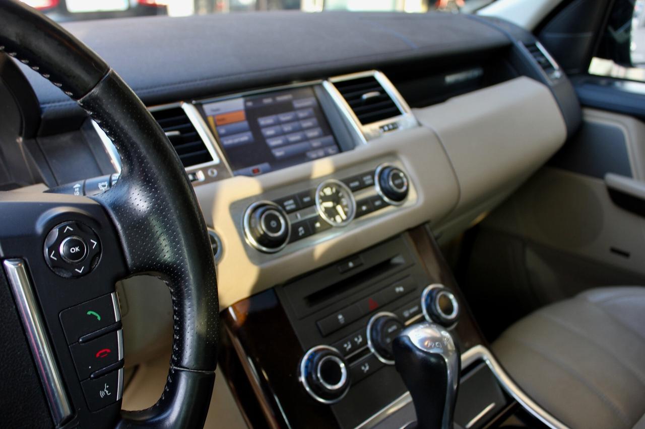 Land Rover Range Sport 3.0 SDV6 HSE POCHI KM!!