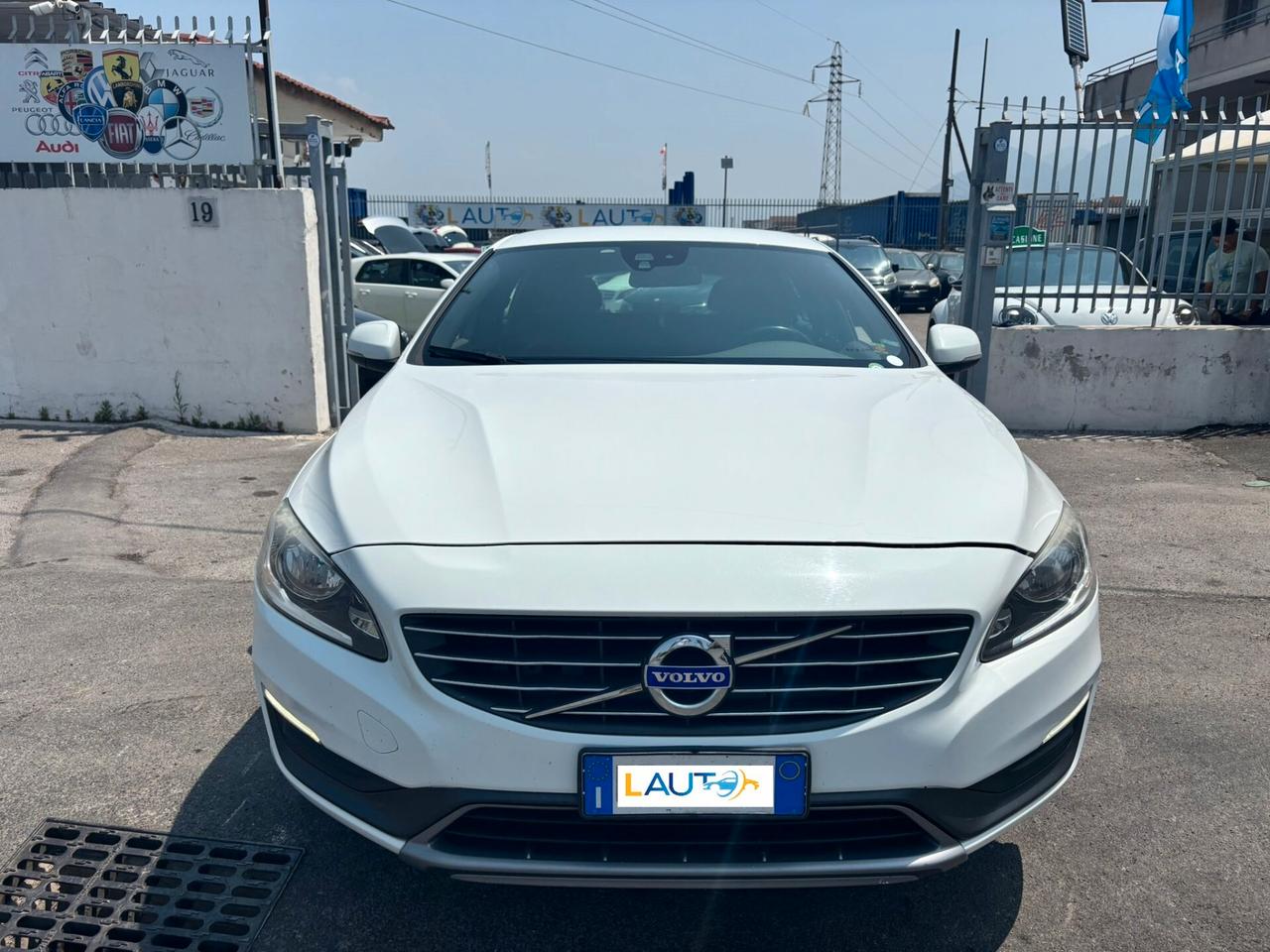 Volvo V60 D4 Momentum 2.0 163CV CAMBIO AUTOMATICO