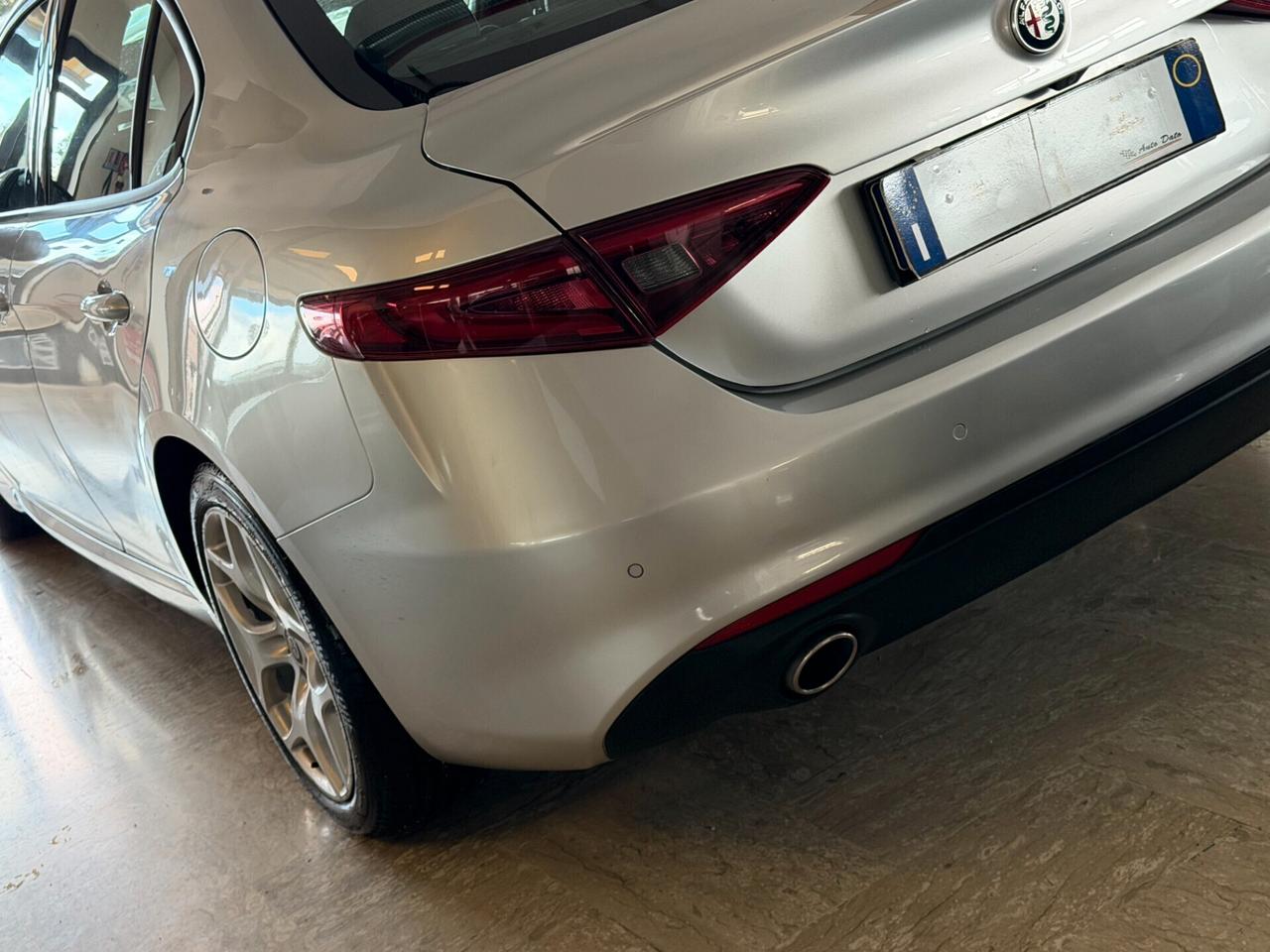 Alfa Romeo Giulia 2.2 TURBODIESEL 160 cv. AT8 EXECUTIVE (Nav)