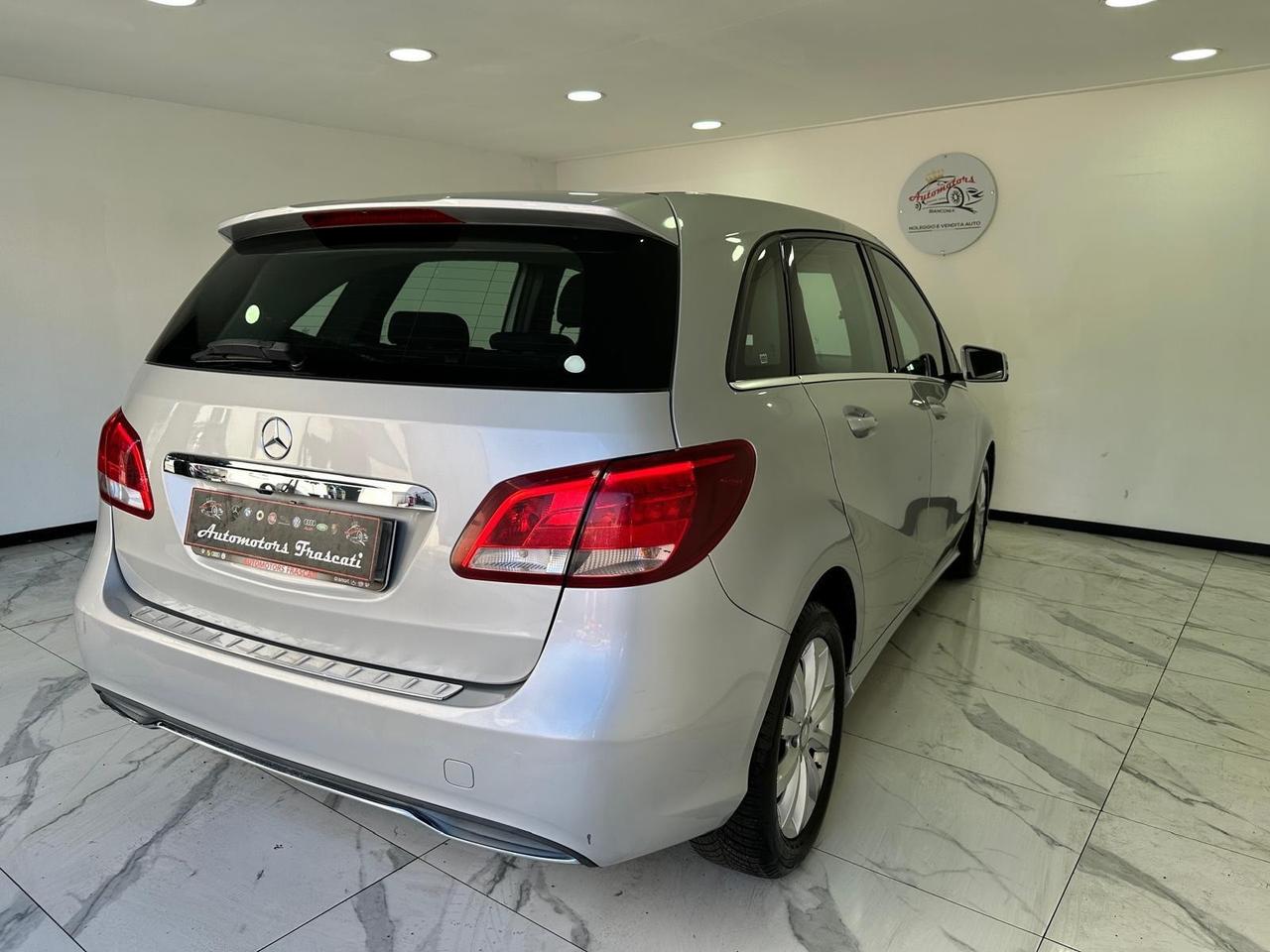 Mercedes-benz B 180 d Business- EURO 6 -NAVI-TELECAMERA-2016