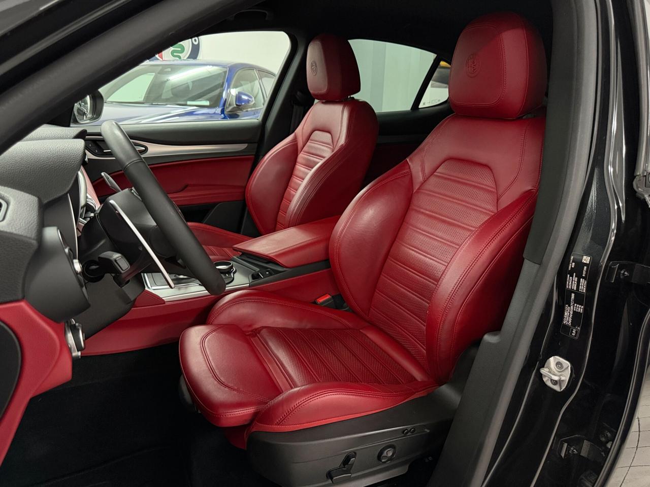 Alfa Romeo Stelvio 2.2 TD 210 CV B-TECH SEDILI VELOCE SPORTIVI AT8 Q4 RETROCAMERA PINZE ROSSO PADDLE UNICO PROPRIETARIO