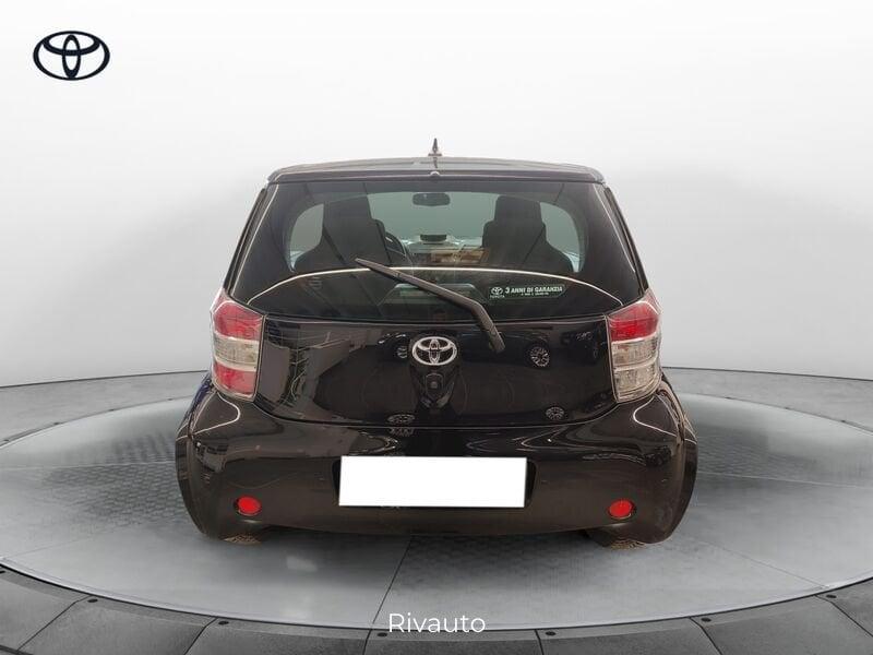 Toyota iQ iQ 1.0 Lounge (high) cvt