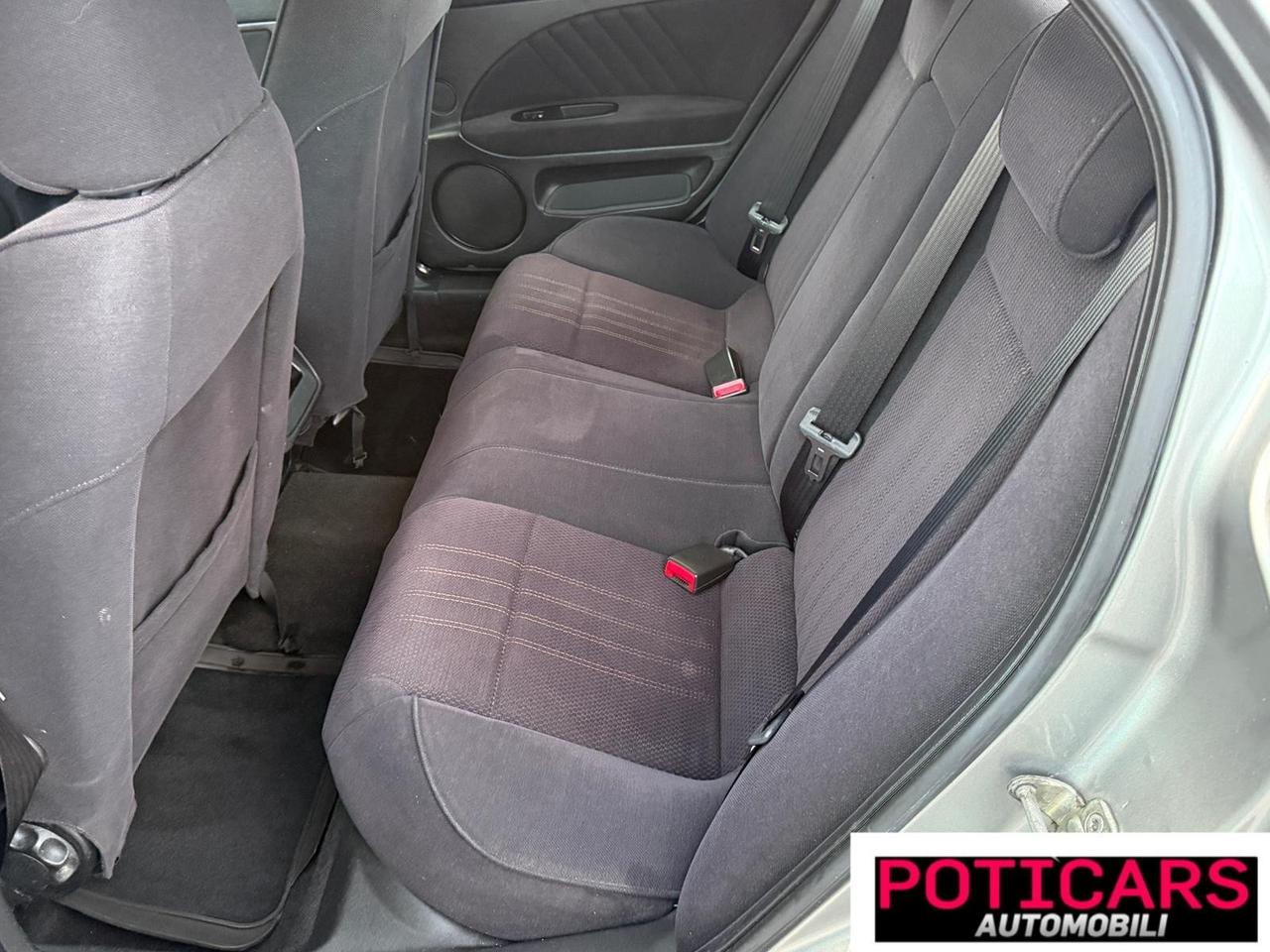 Alfa Romeo 159 1.9 JTDm Distinctive